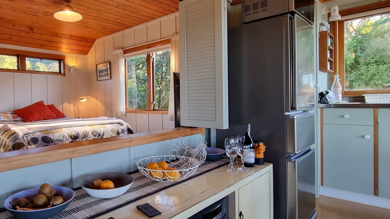 Photo of Bedroom in Tuateawa