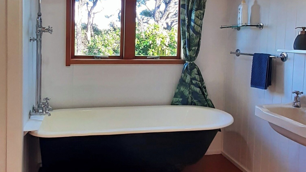 Photo of Others in Tuateawa