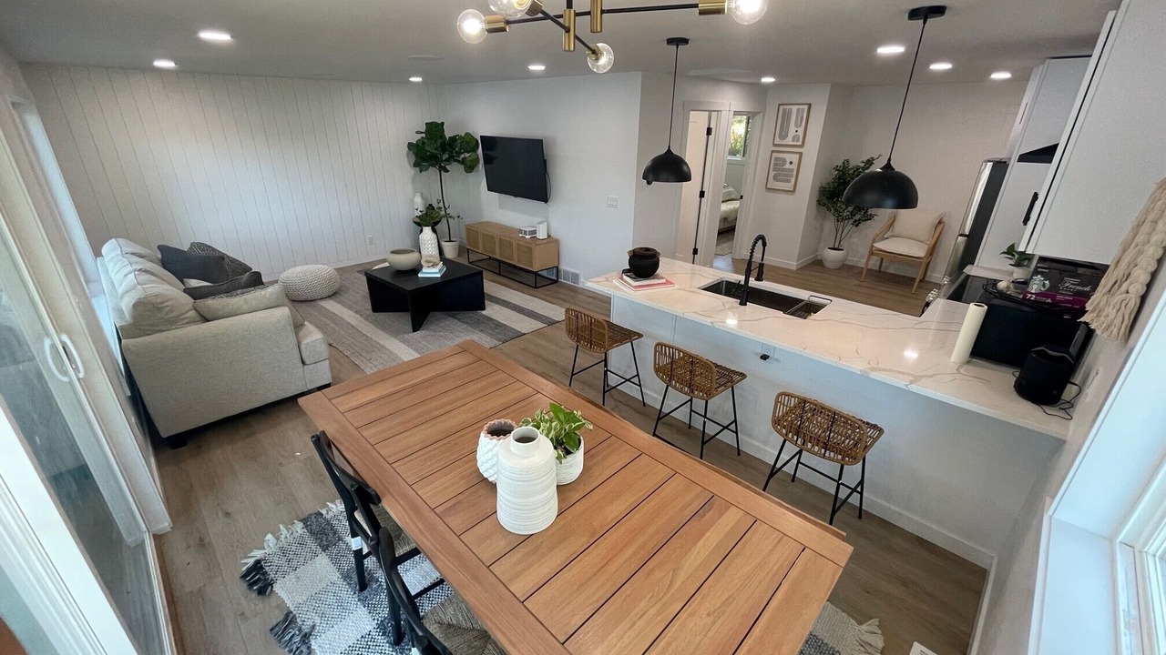 Photo of Others in SeaTac