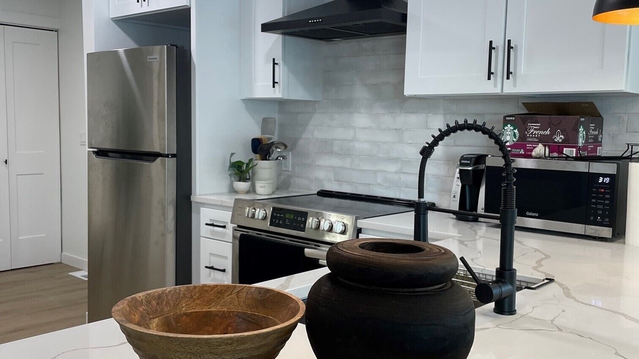 Photo of Kitchen in SeaTac