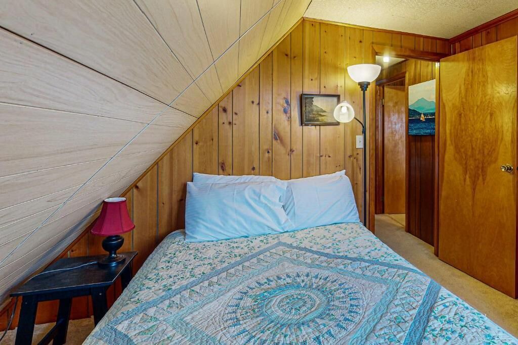 Photo of Bedroom in South Hero