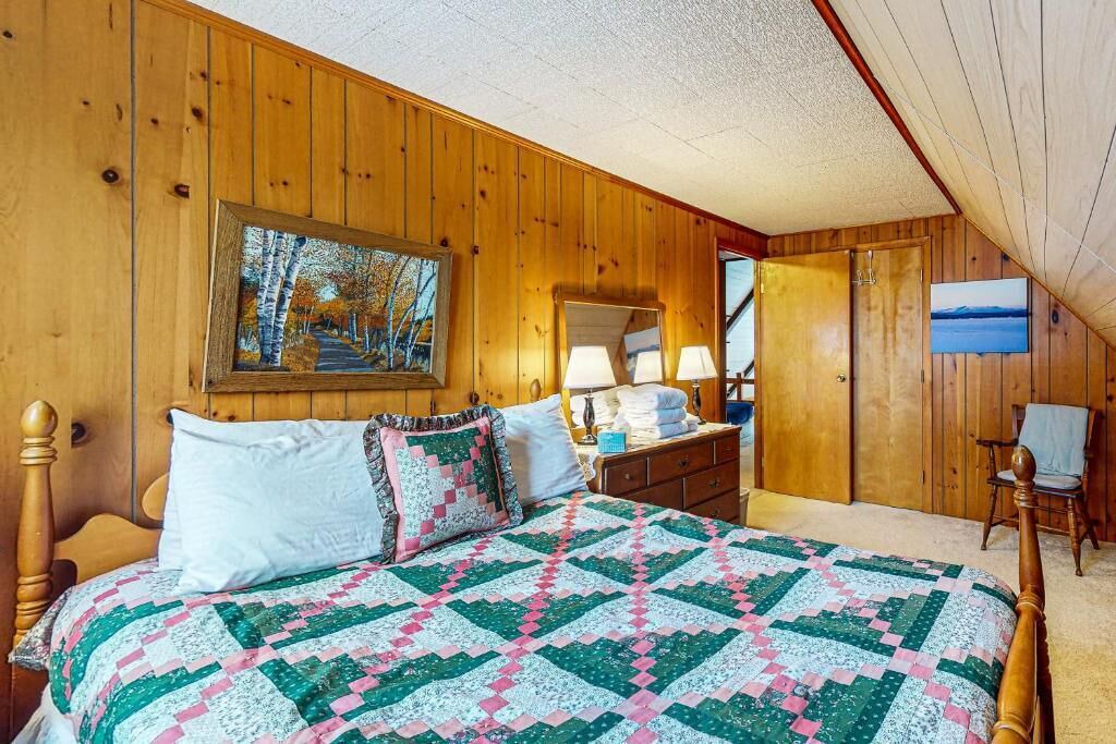Photo of Bedroom in South Hero
