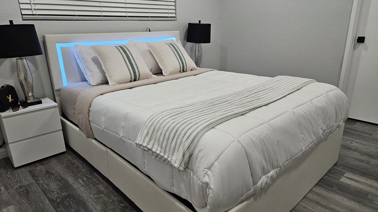 Photo of Bedroom in Wilbur Springs