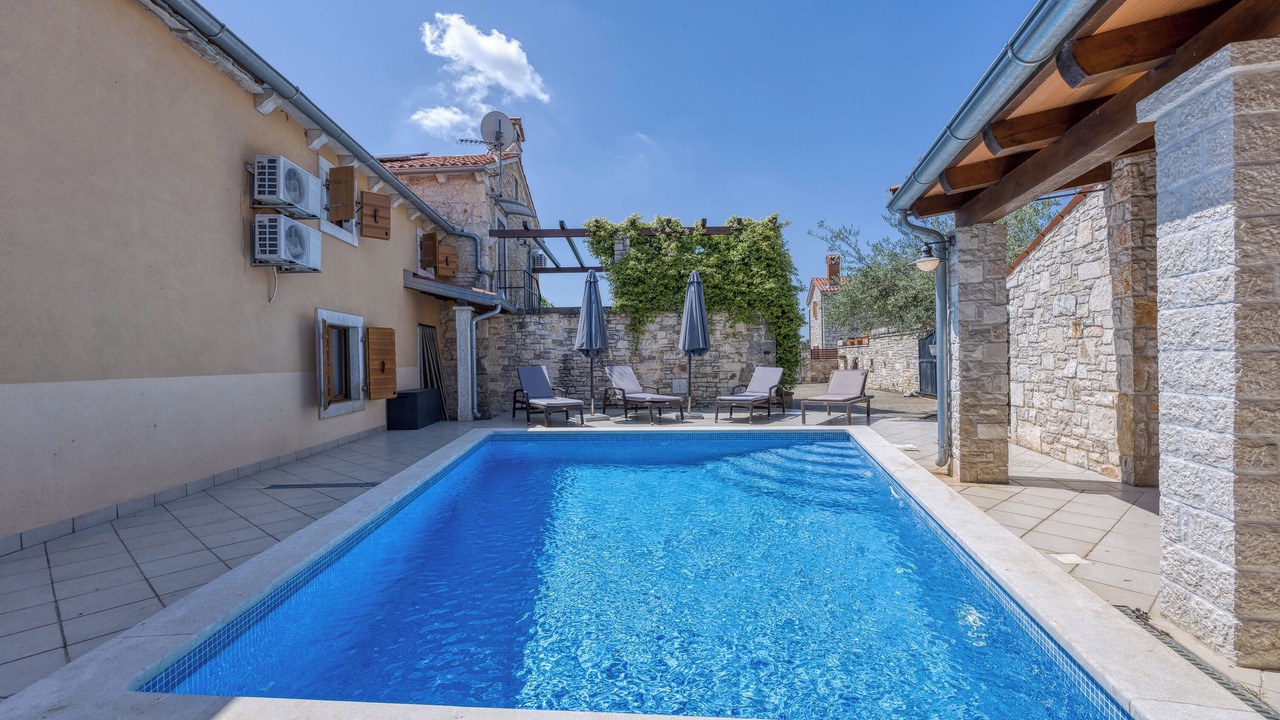 Photo of Outdoor in Pinezici