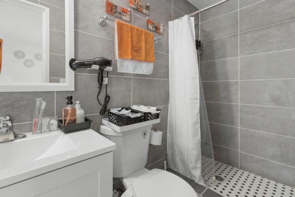 Photo of Bathroom in Lauderhill