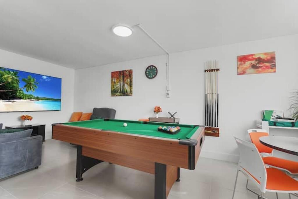 Photo of Bedroom in Lauderhill
