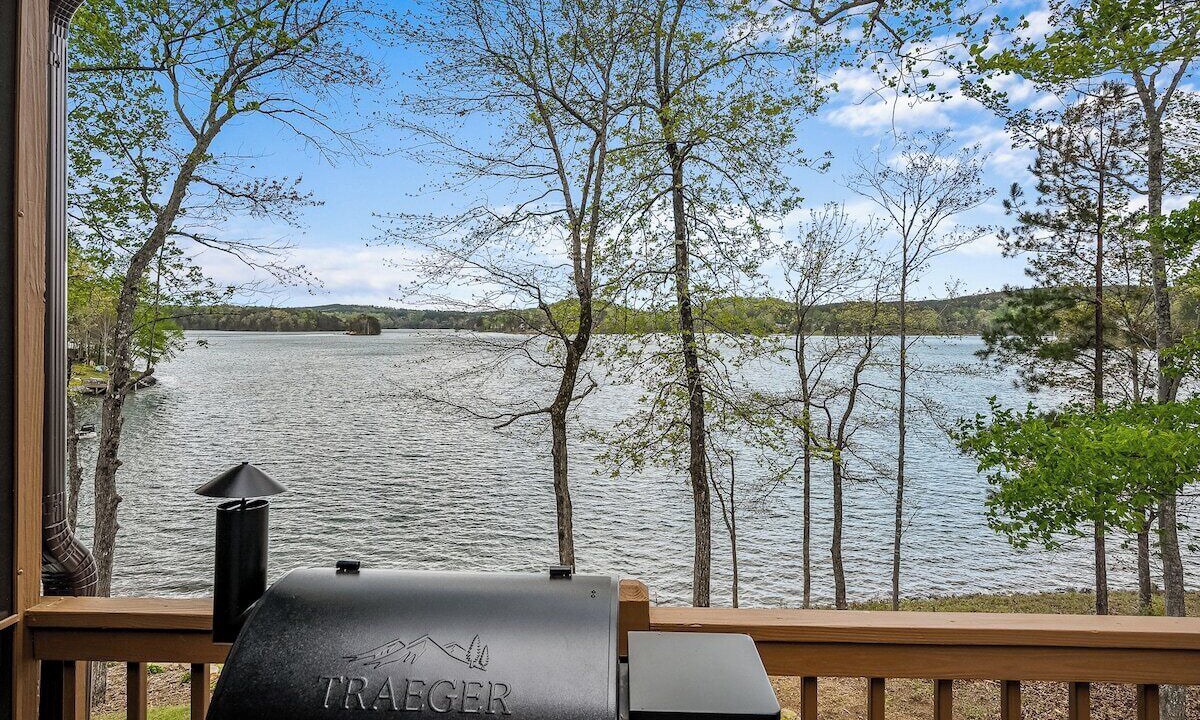 Photo of Outdoor in Six Mile