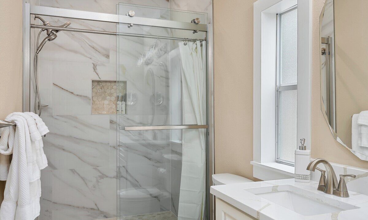 Photo of Bathroom in Six Mile
