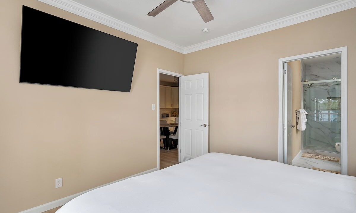 Photo of Bedroom in Six Mile