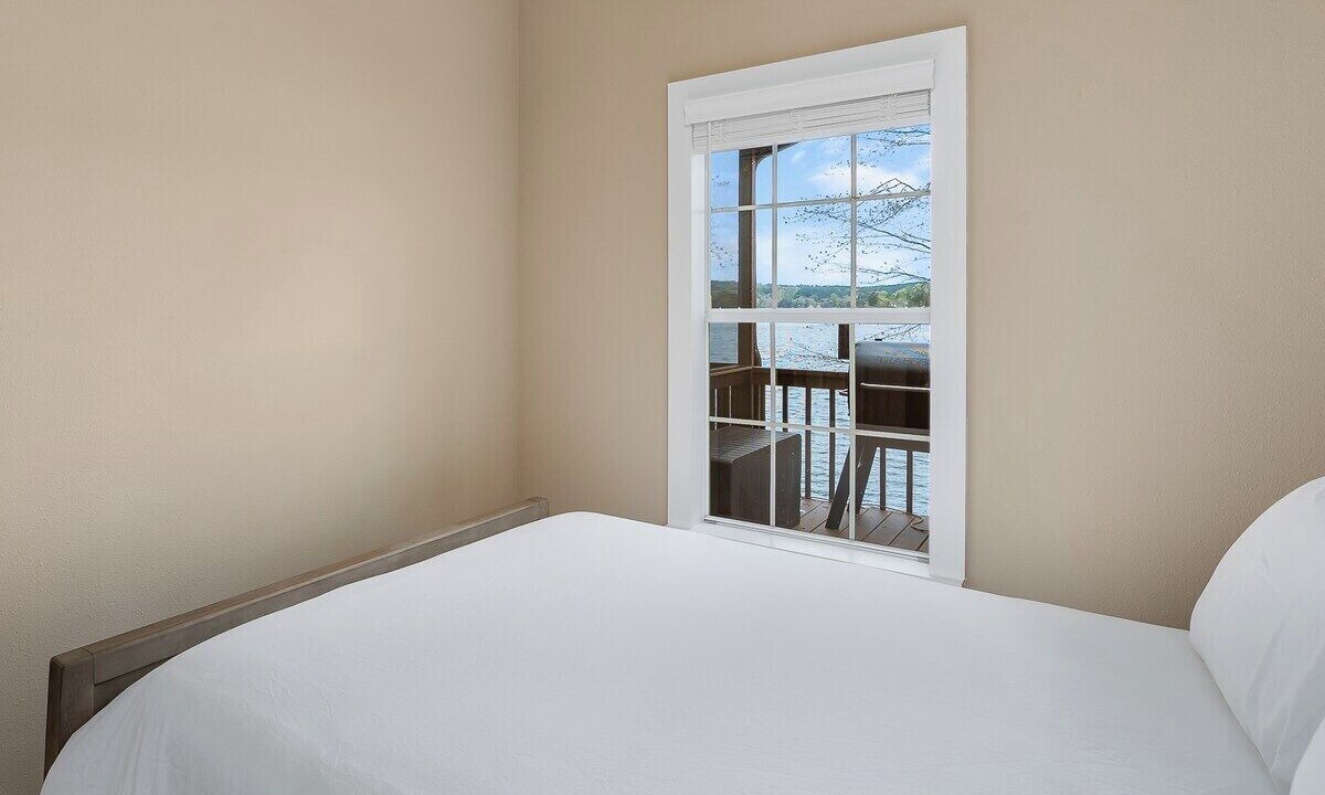 Photo of Bedroom in Six Mile