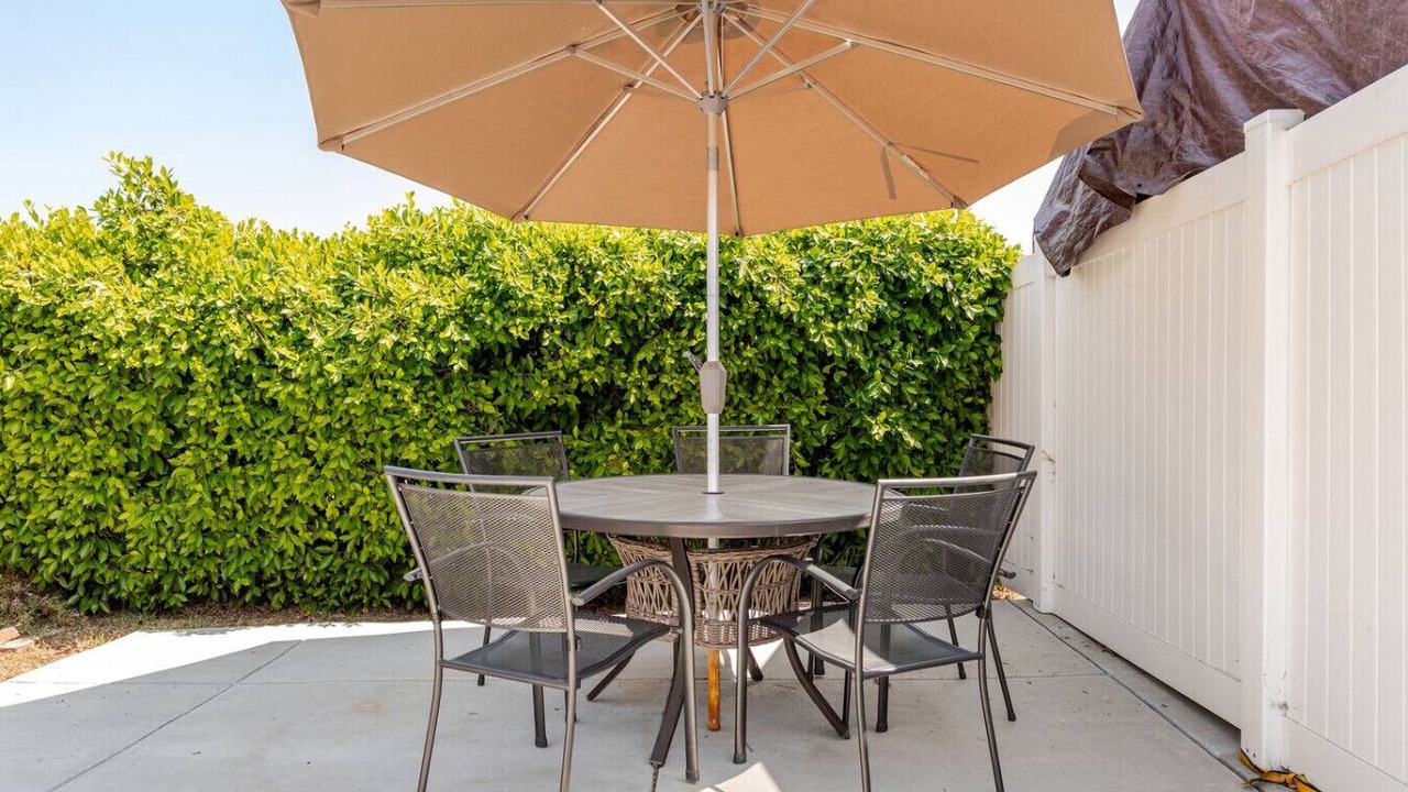 Photo of Outdoor in Burbank