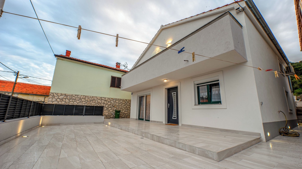 Photo of Outdoor in Veli Iz