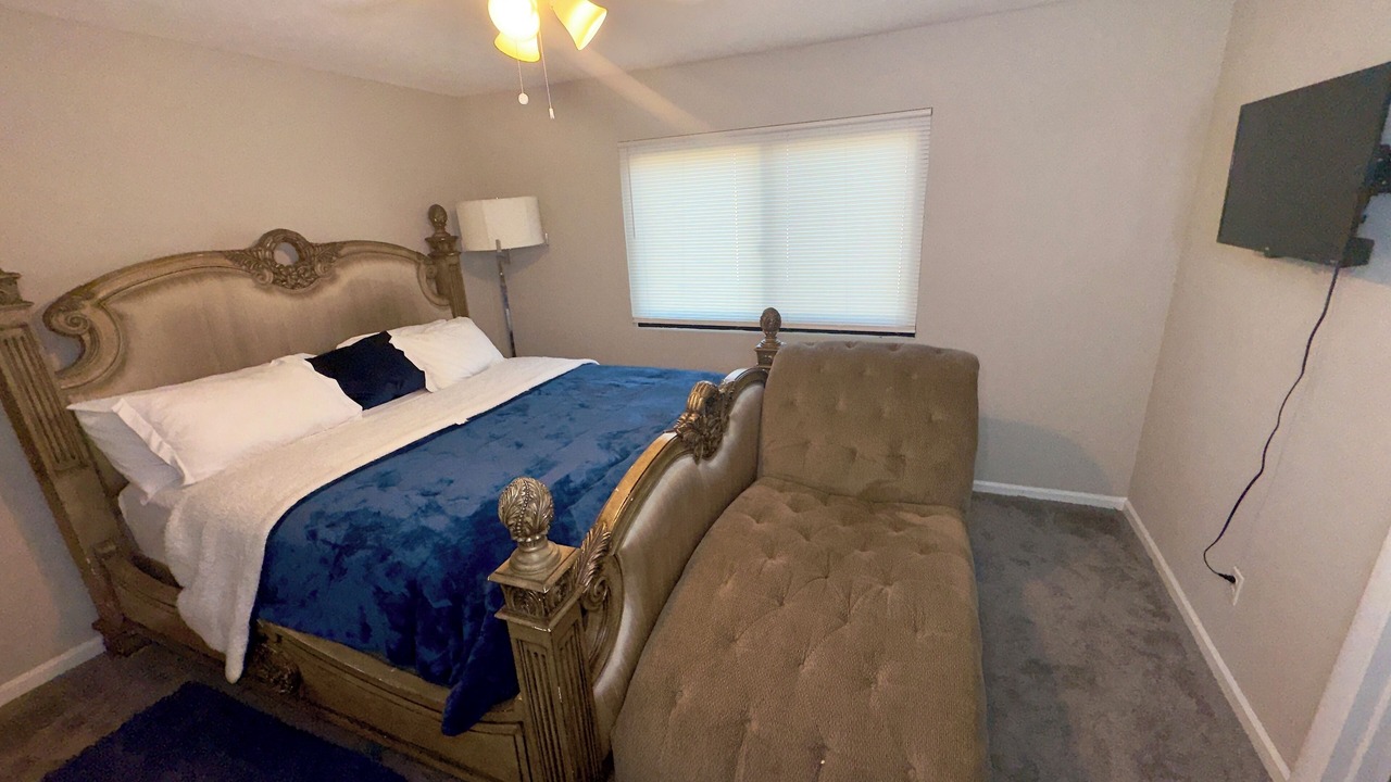 Photo of Bedroom in College Park