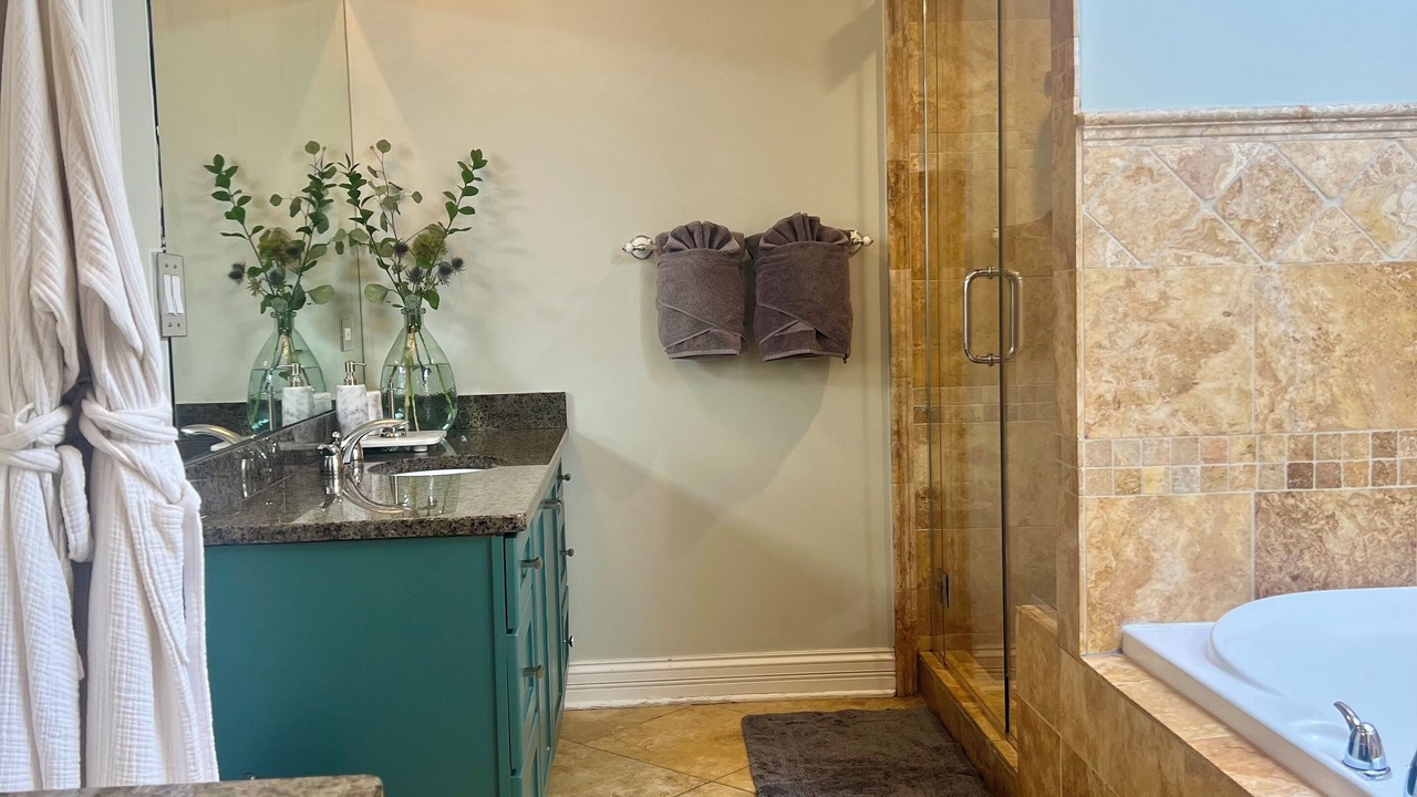 Photo of Bathroom in West Town