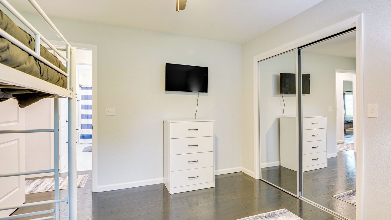 Photo of Bedroom in Lamar