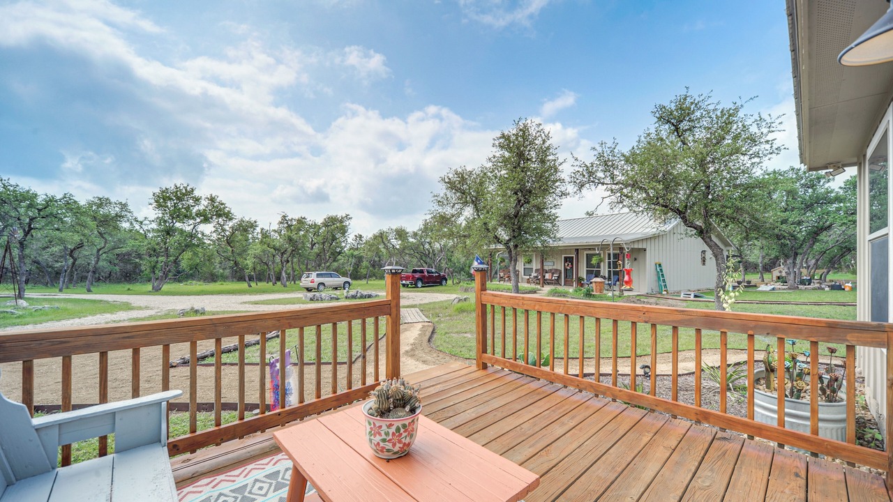 Photo of Patio Balcony in San Marcos