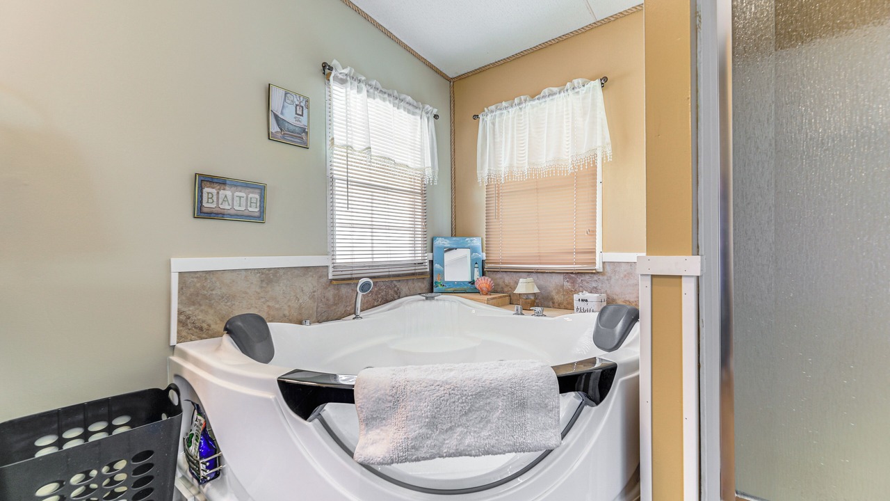 Photo of Bathroom in The Point