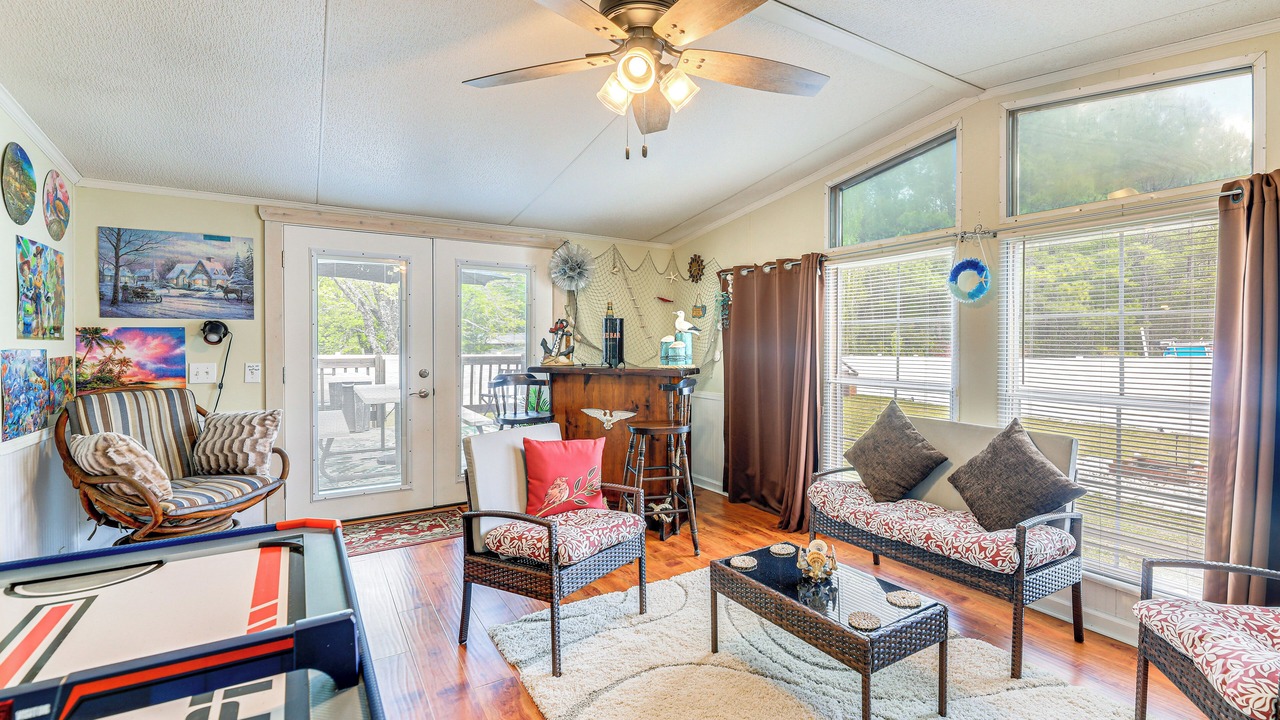 Photo of Bedroom in The Point