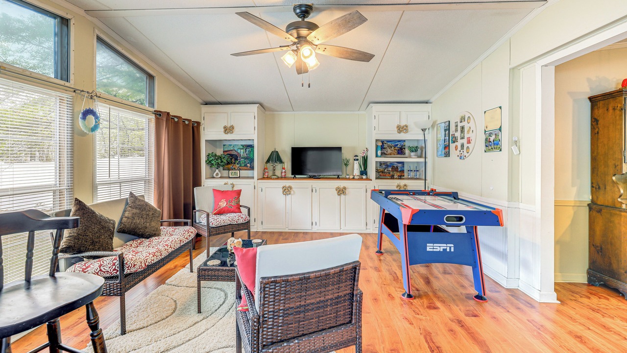 Photo of Bedroom in The Point