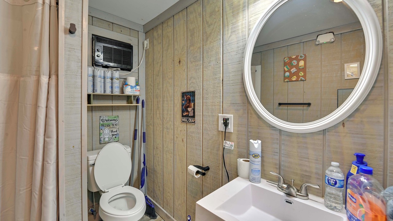 Photo of Bathroom in Livingston