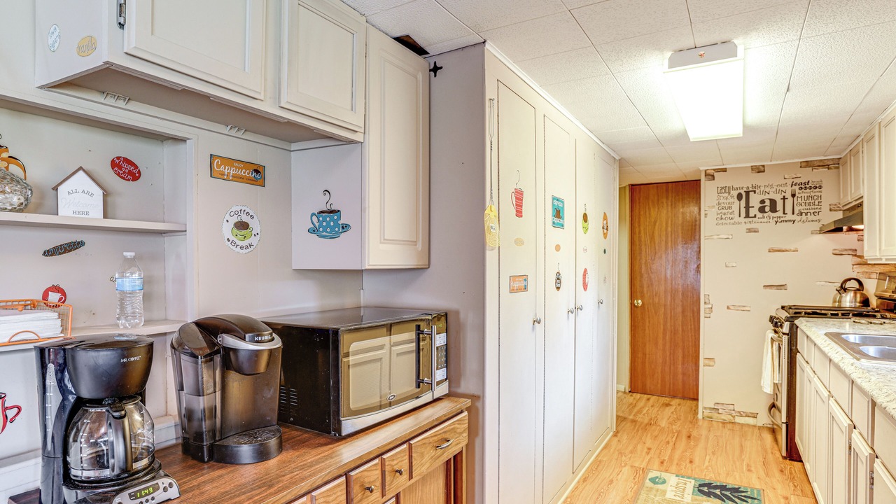 Photo of Kitchen in Evart