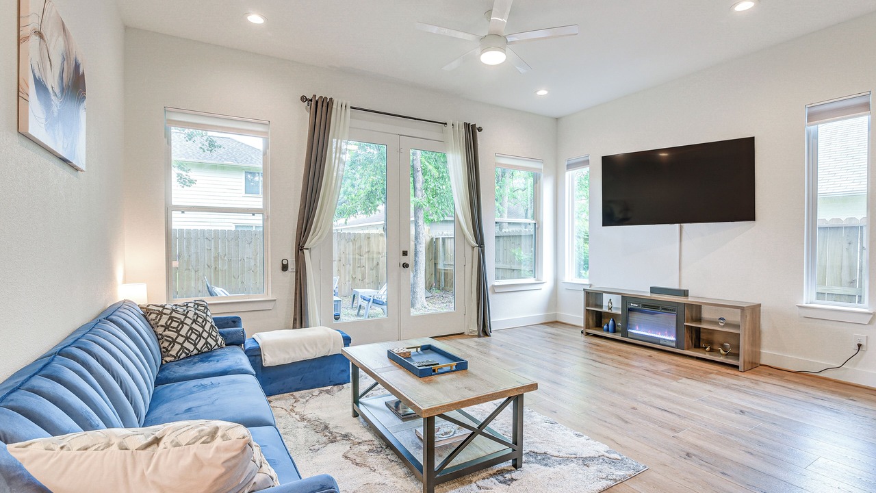 Photo of Livingroom in OST - South Union