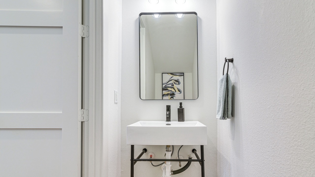 Photo of Bathroom in OST - South Union
