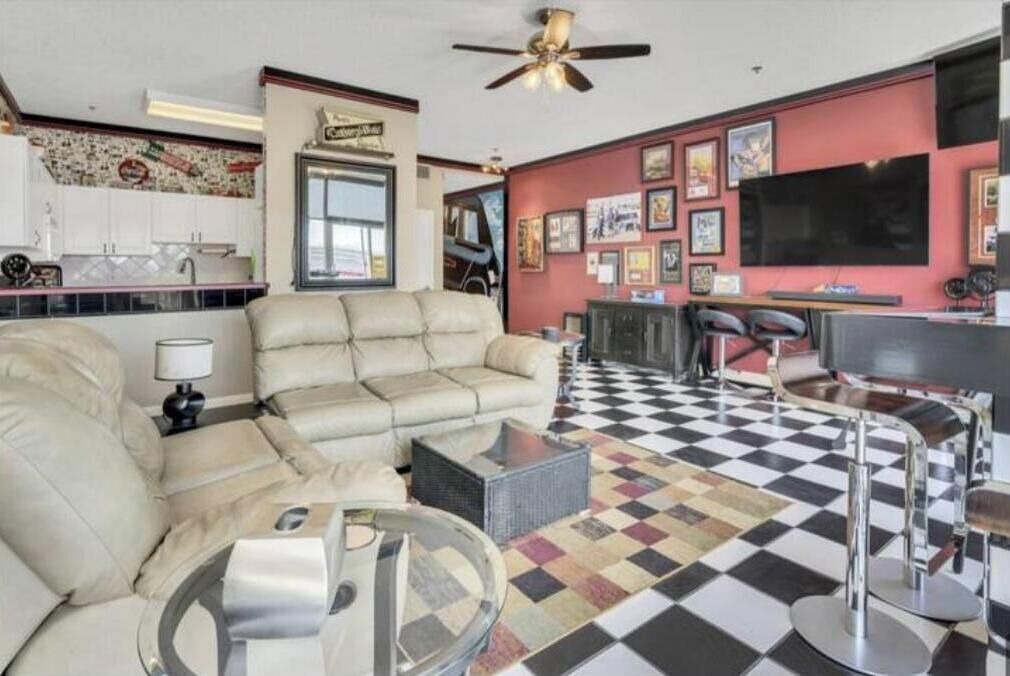 Photo of Livingroom in Fort Worth