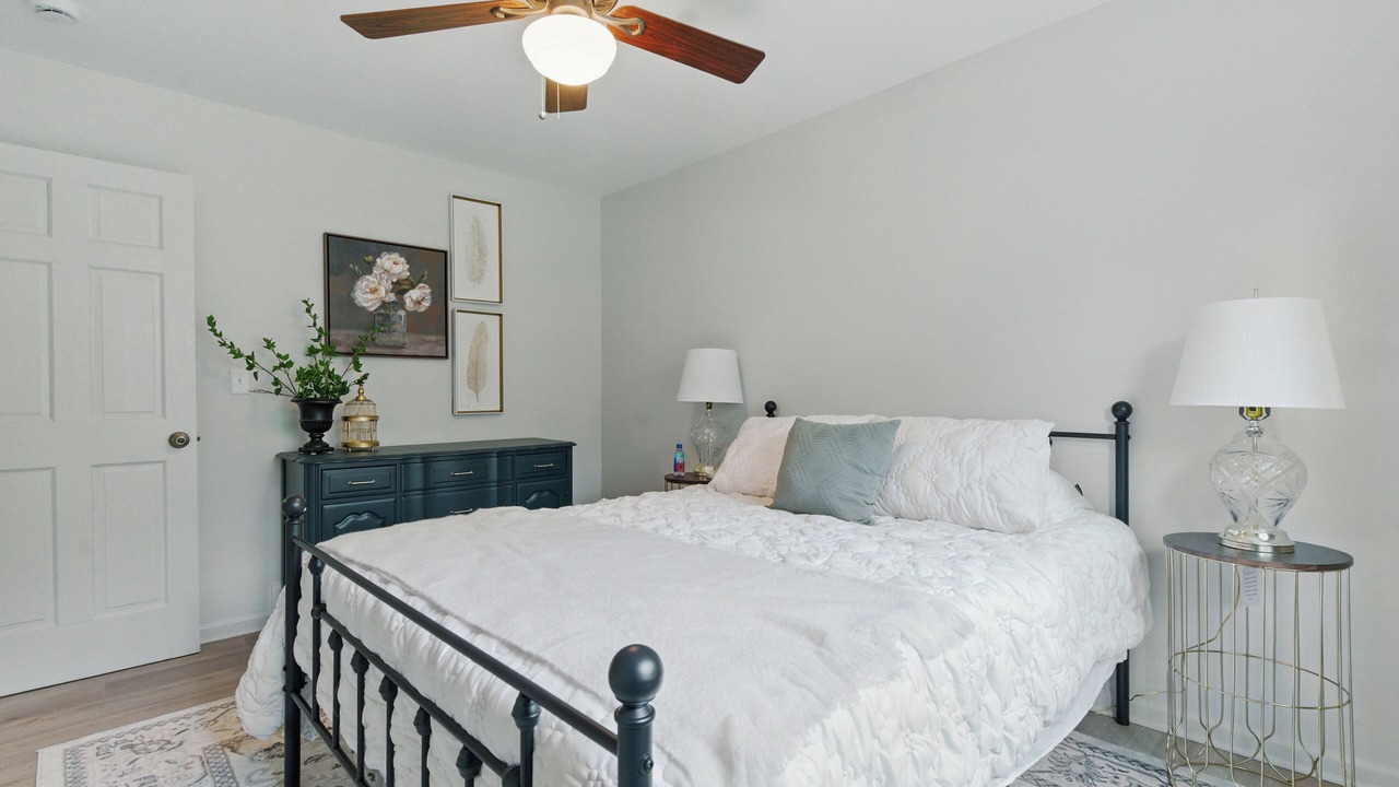 Photo of Bedroom in Overland Park