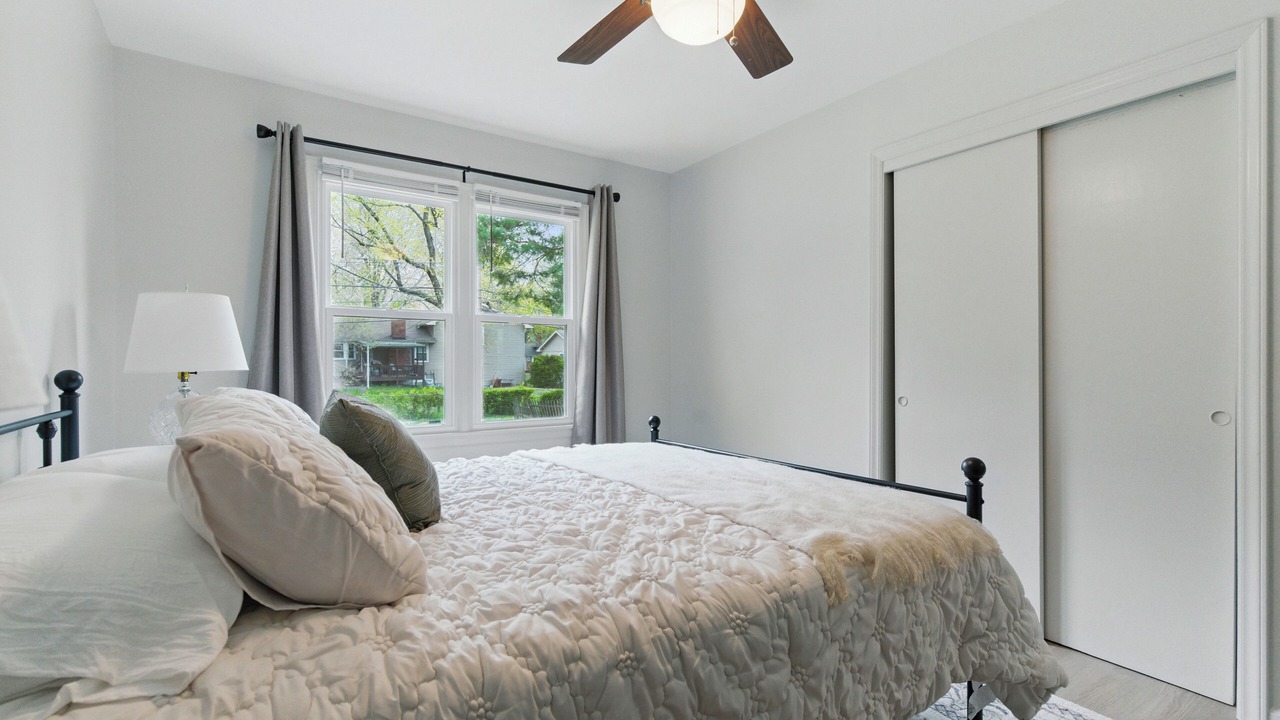 Photo of Bedroom in Overland Park