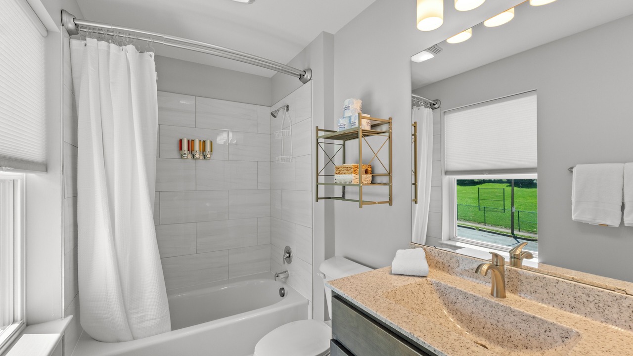 Photo of Bathroom in The Gate