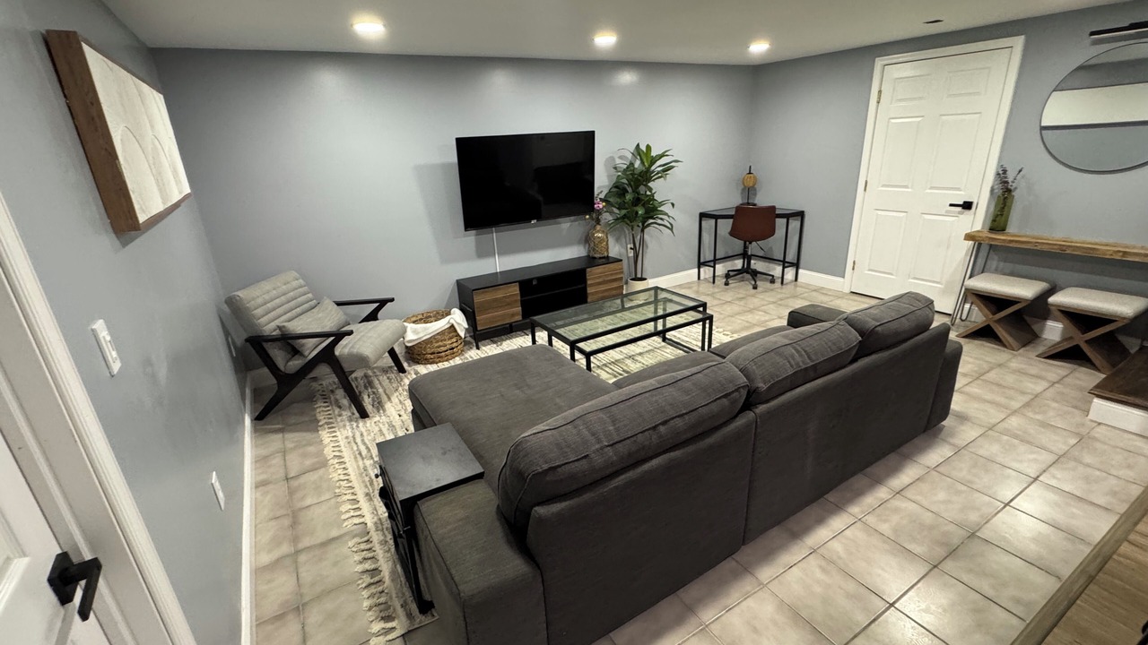 Photo of Livingroom in Suitland