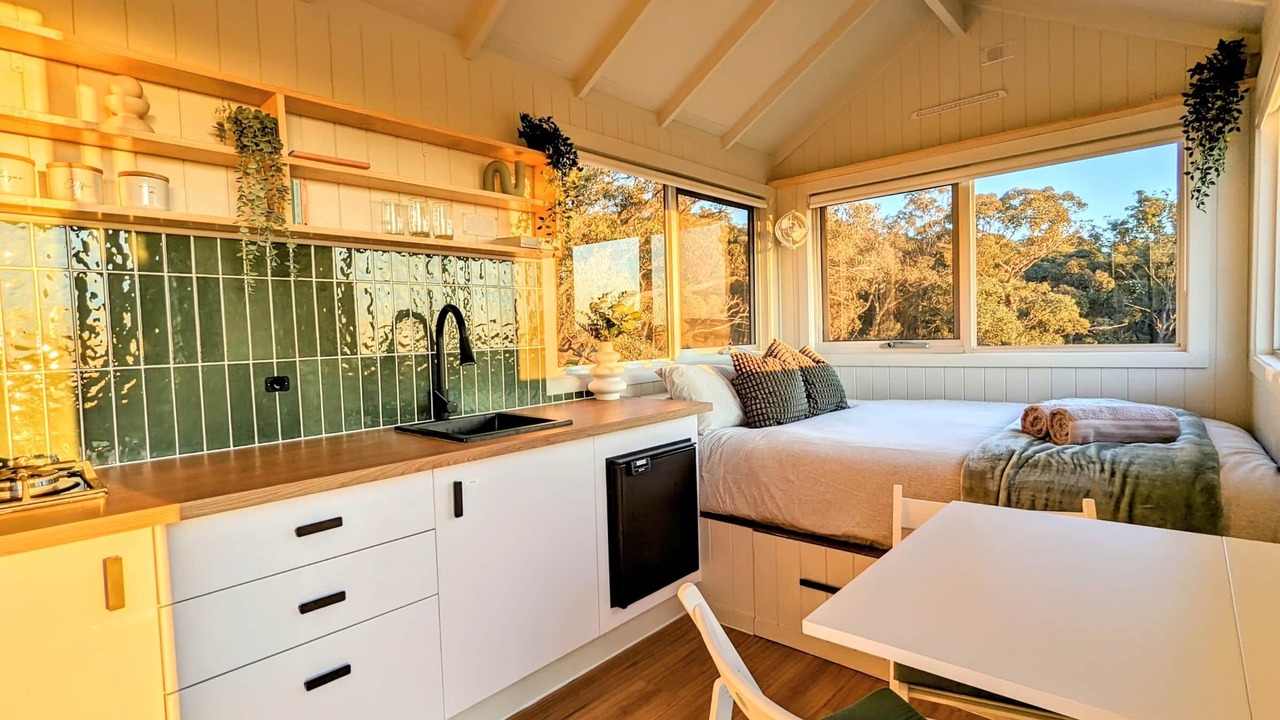 Photo of Others in Metcalfe