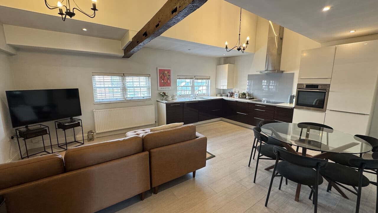 Photo of Others in Wokingham