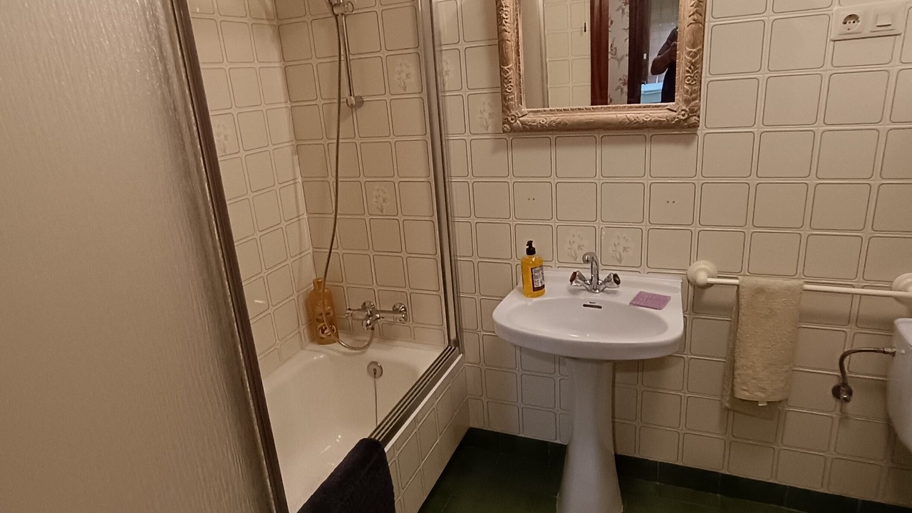 Photo of Bathroom in Mundaka