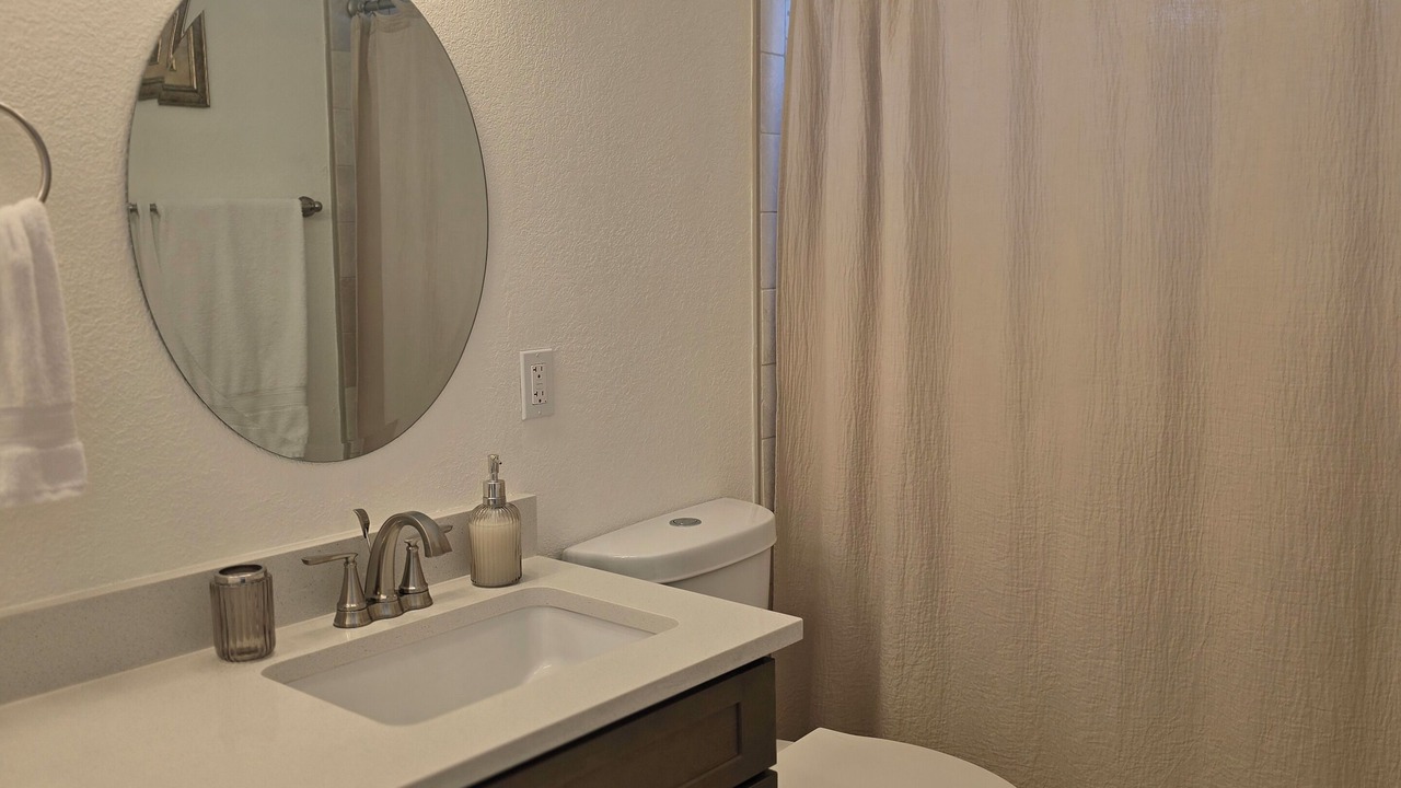 Photo of Bathroom in Horizon City