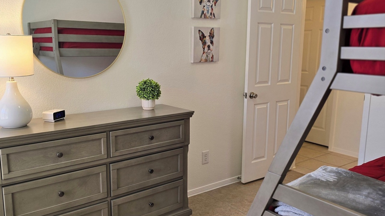 Photo of Bedroom in Horizon City