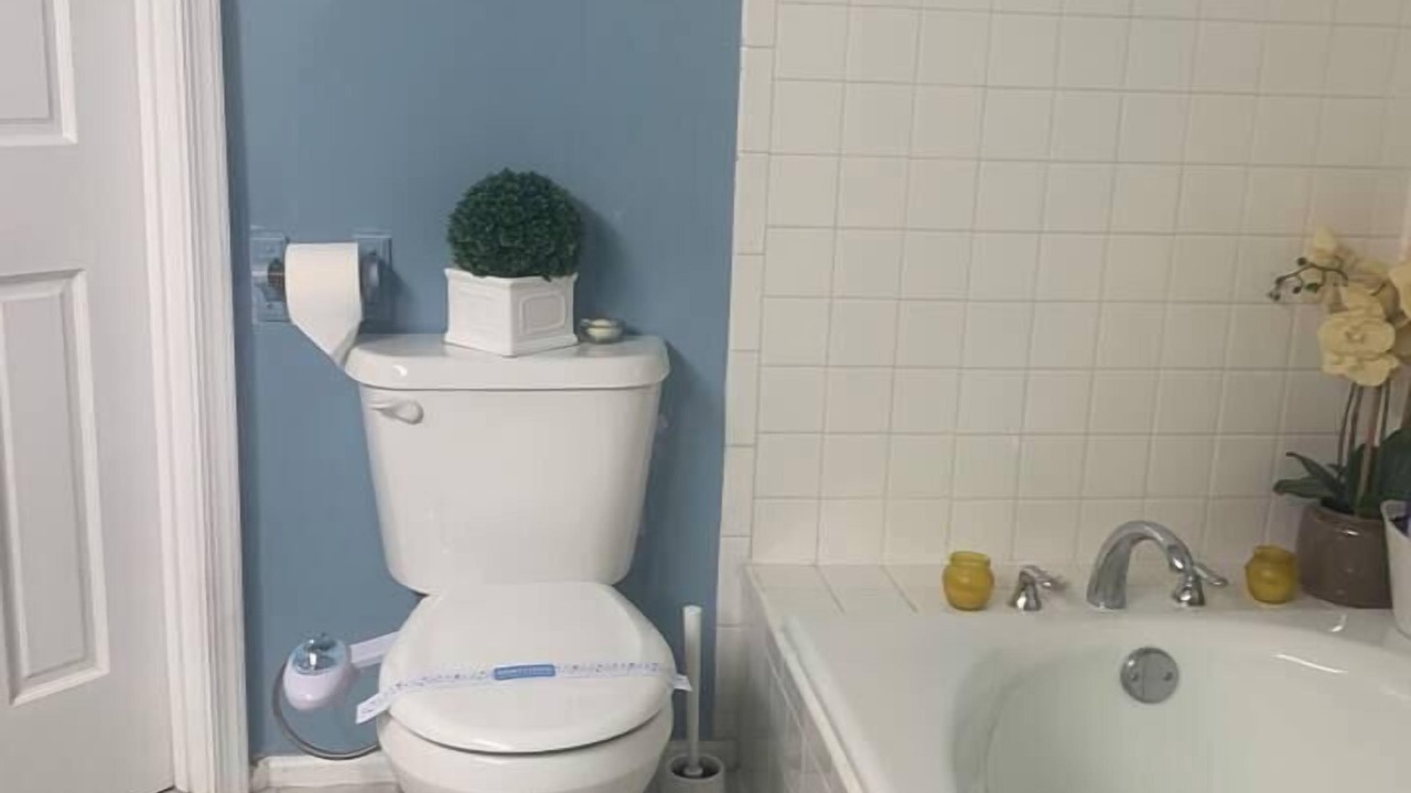 Photo of Bathroom in Newington