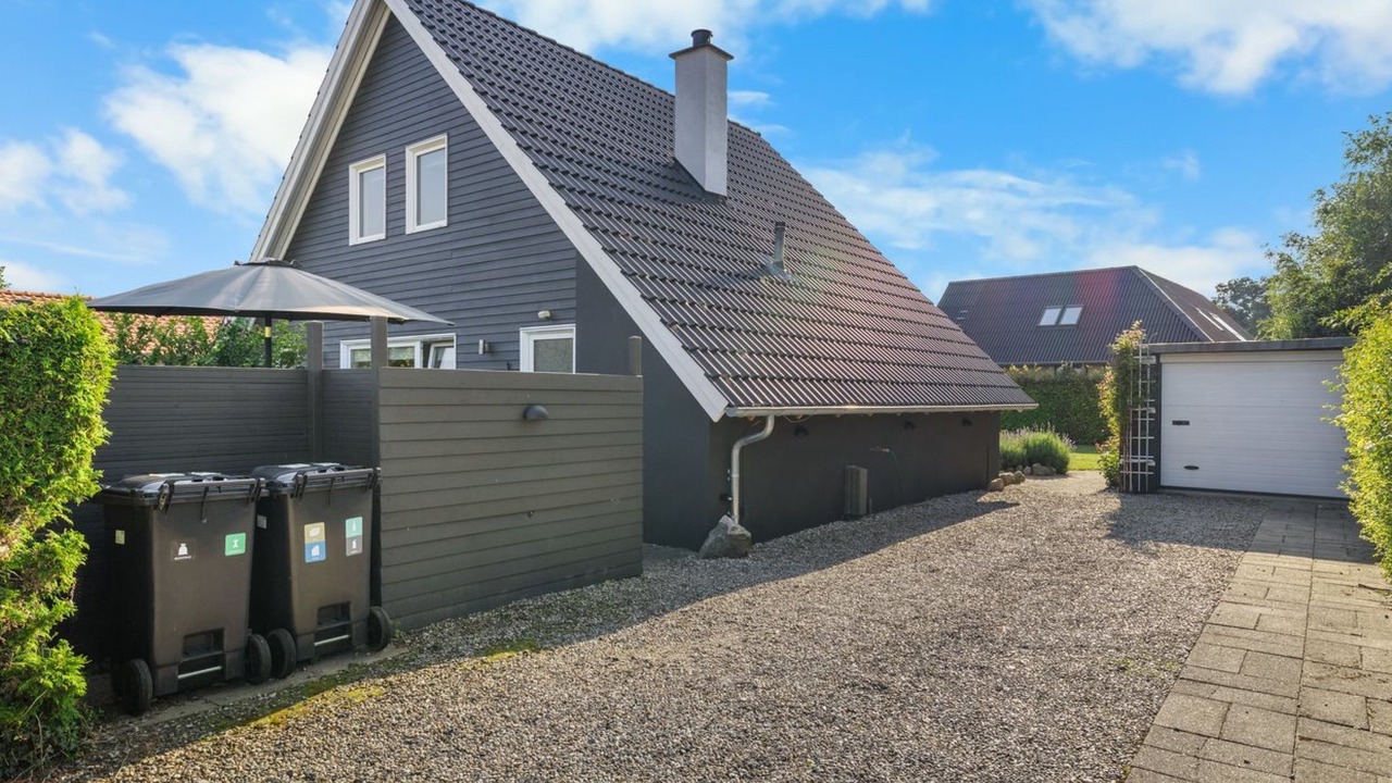 Photo of Others in Lundeborg