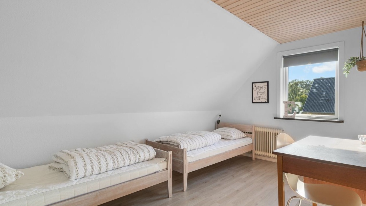 Photo of Others in Lundeborg