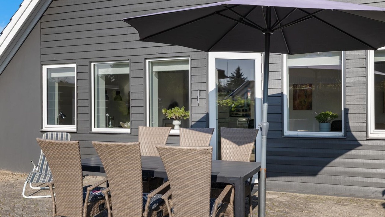 Photo of Others in Lundeborg