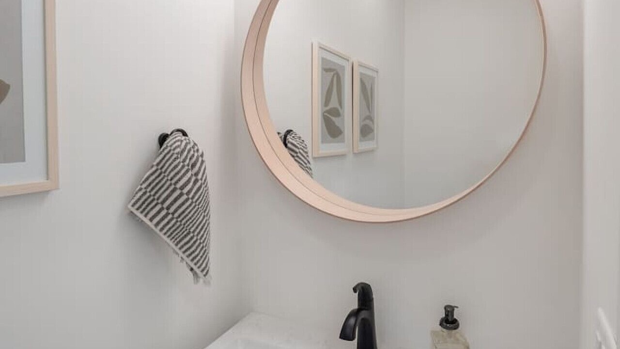 Photo of Bathroom in Crowder
