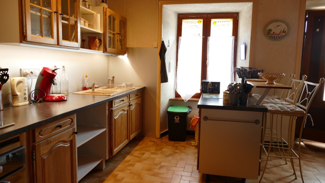 Photo of Kitchen in Saint-Julien-Boutieres