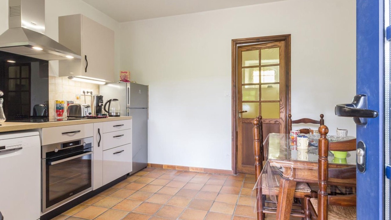 Photo of Kitchen in Saint-Laurent-de-Terregatte