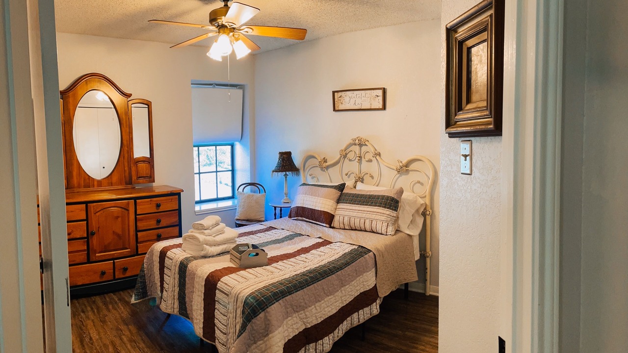 Photo of Bedroom in Woodway