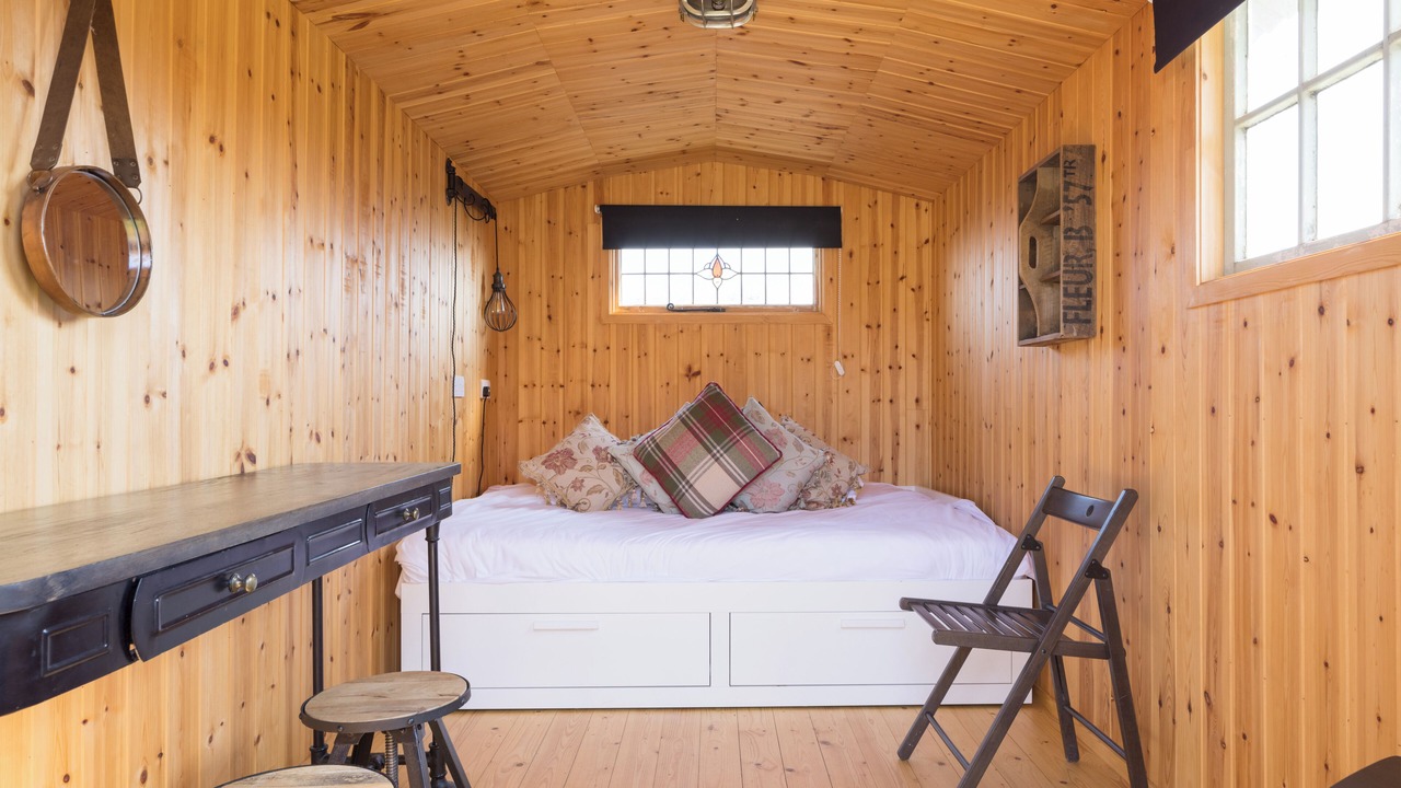 Photo of Bedroom in Croydon