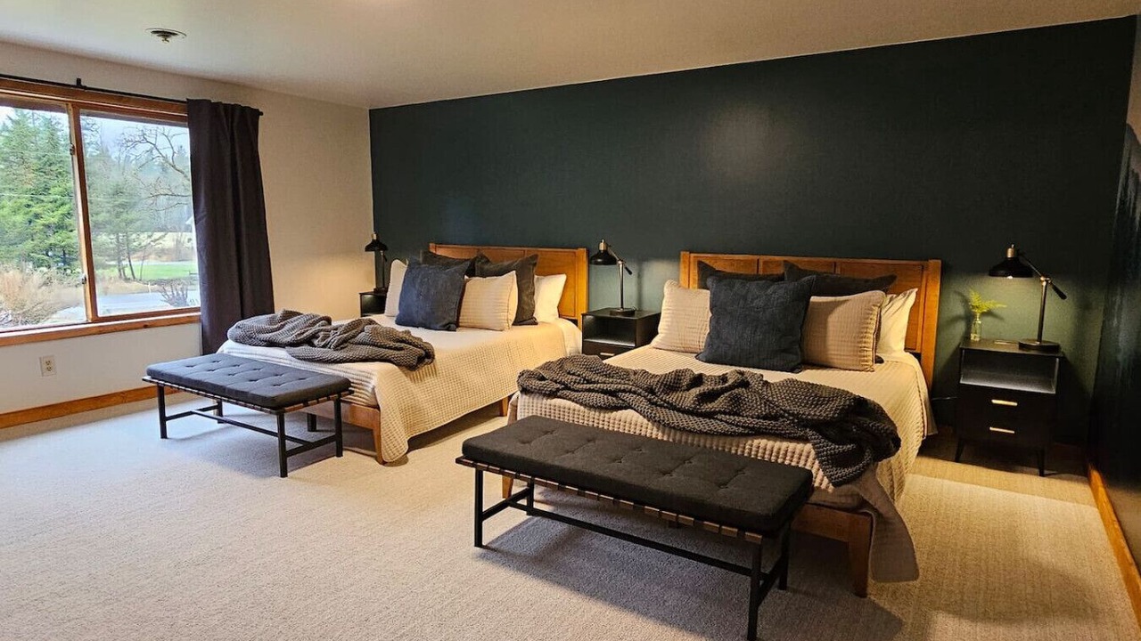Photo of Bedroom in Marblemount