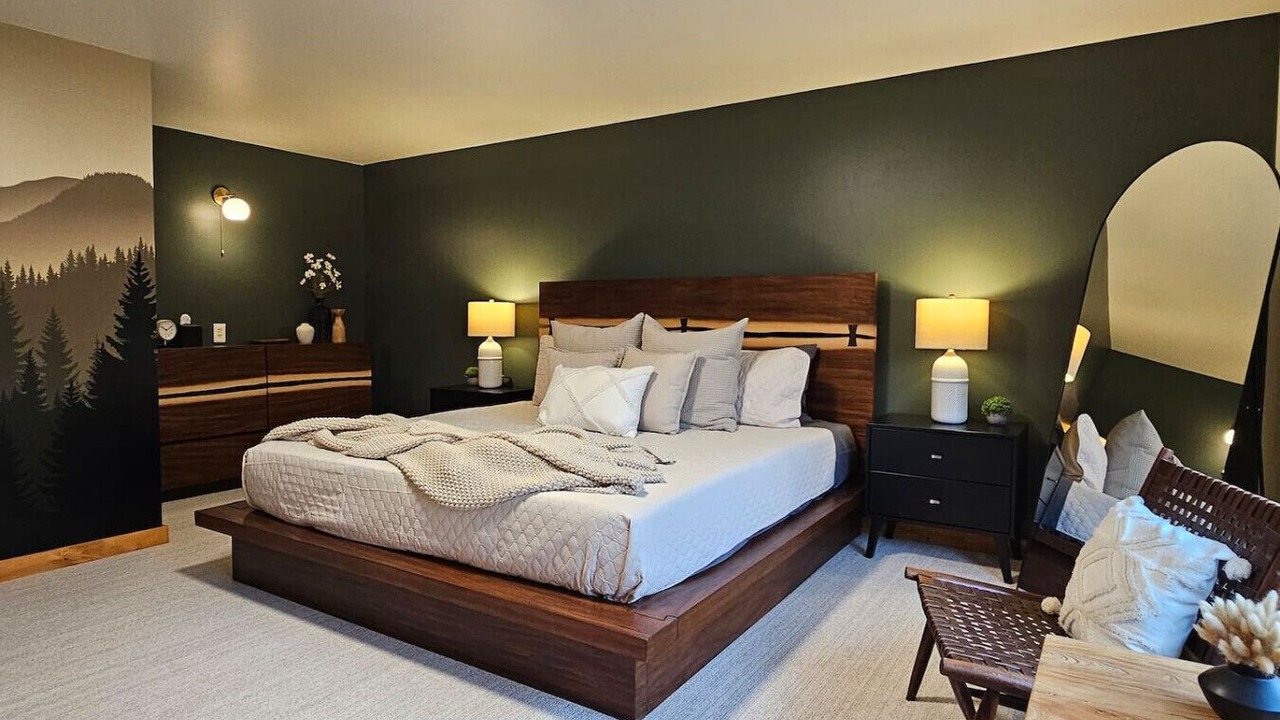 Photo of Bedroom in Marblemount