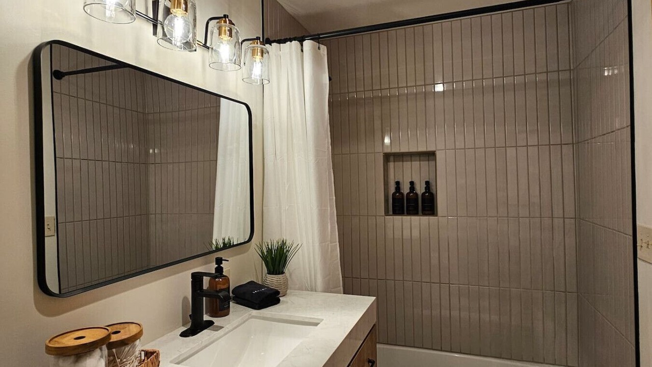 Photo of Bathroom in Marblemount