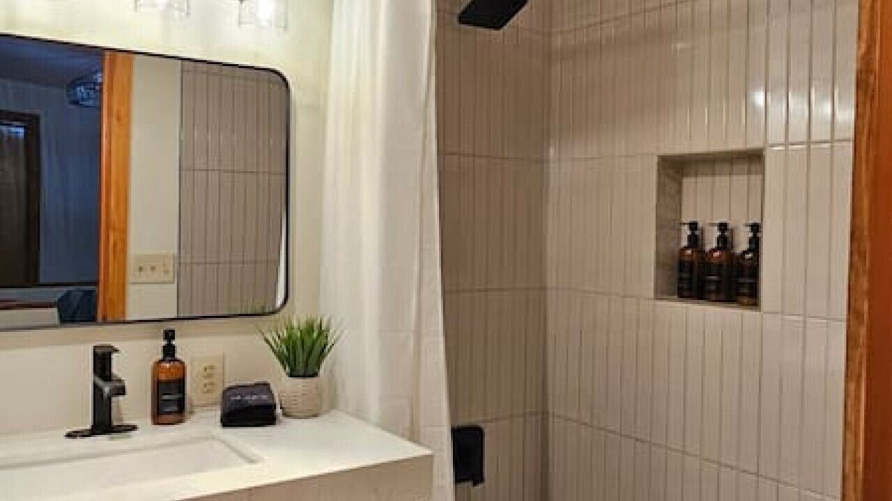 Photo of Bathroom in Marblemount